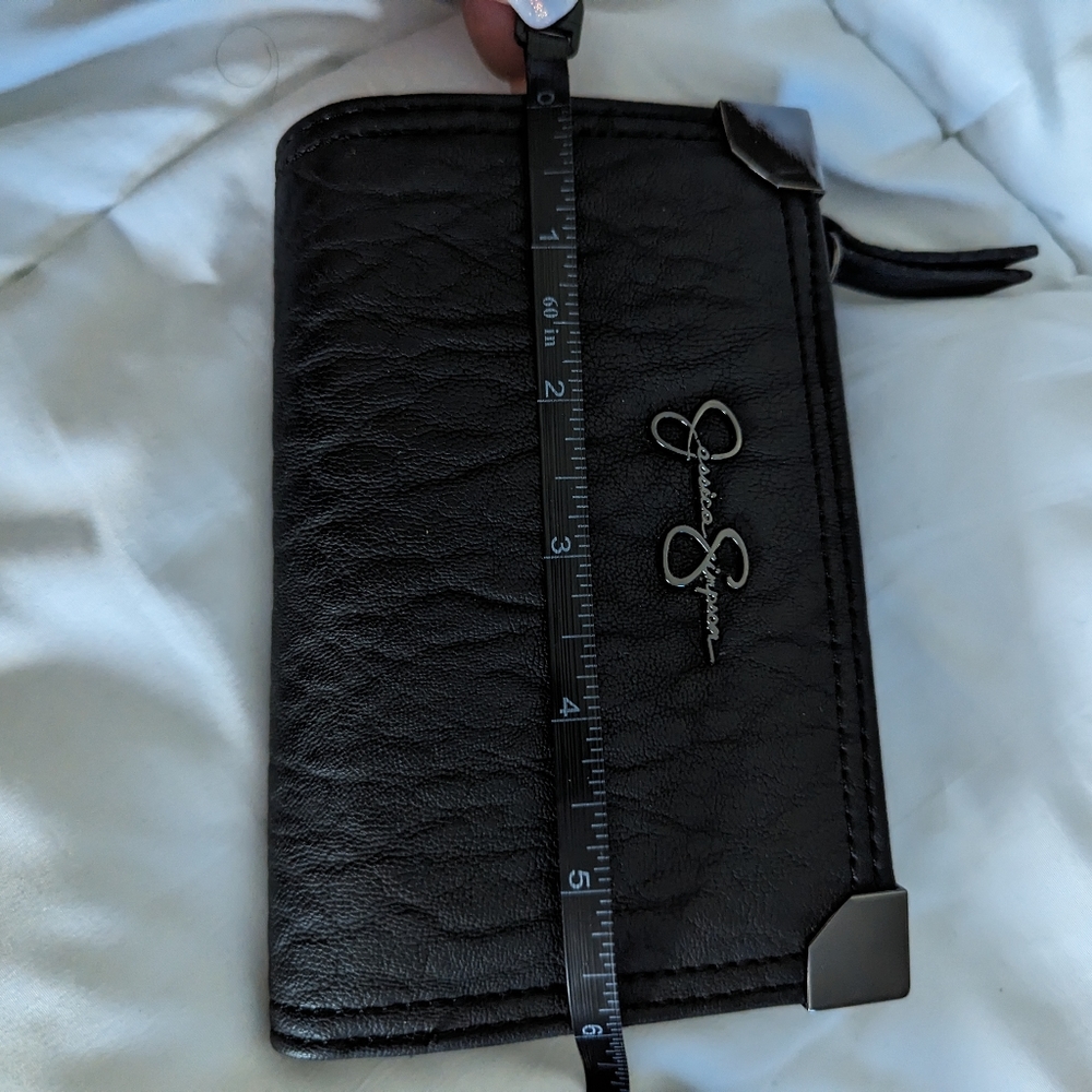 NWOT Jessica Simpson Bi-fold Wallet. - Picture 7 of 7